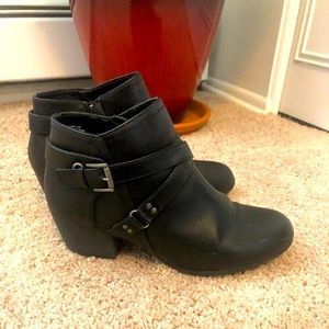 Ankle booties